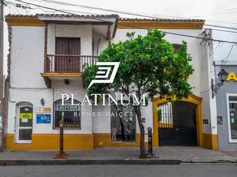 Dos Locales comerciales, PH y consultorio en Venta