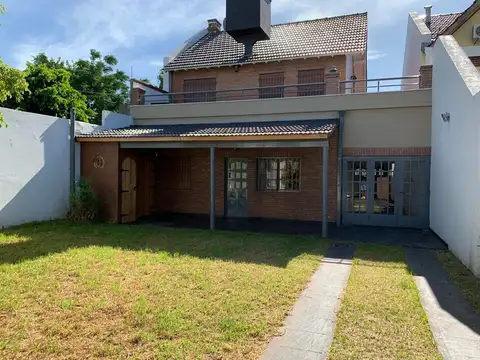 Casa en Venta en Haedo, USD 250.000