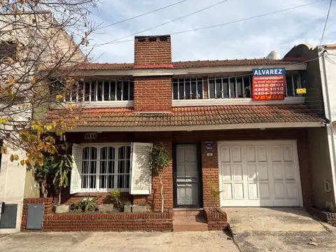 Casa - Venta - Argentina, Avellaneda - Luis Maria Campos 2125