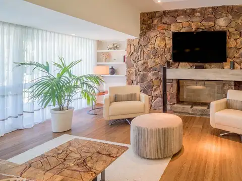 Casa - Alquiler temporario - Uruguay, Punta del Este