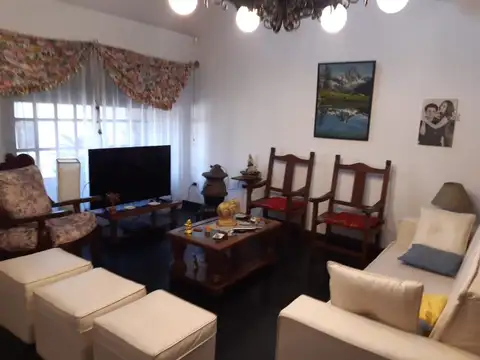 Casa en Venta en Haedo Sur, USD 350.000