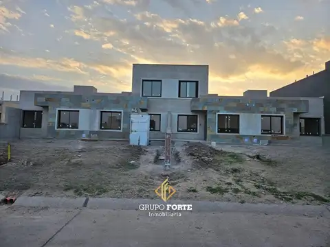 Dúplex en venta Docta- Planta baja