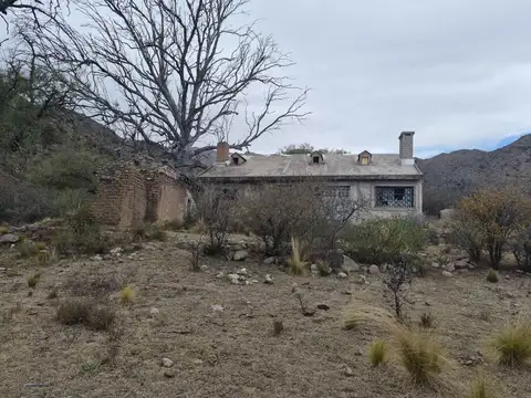 Suyuque, camino al monasterio