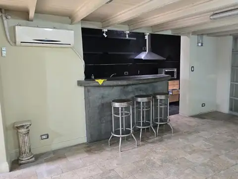 Depto Tipo Casa 2 ambientes con 1 baño