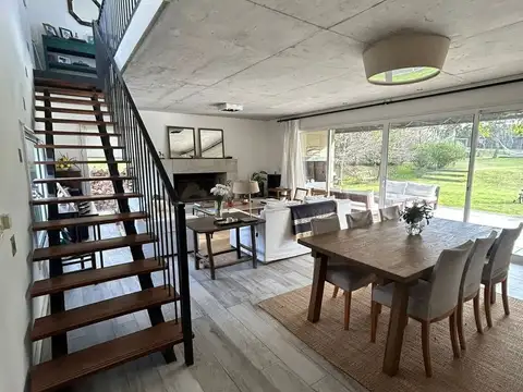 Casa en Alquiler en Ciudad De La Costa, USD 3.100