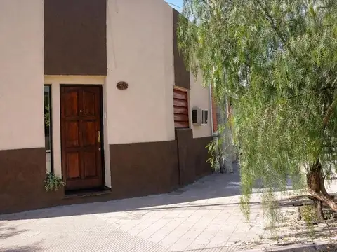 CASA 2 DORMITORIOS ALTA CÓRDOBA