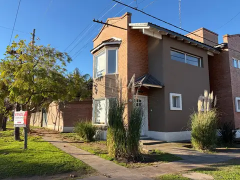Casa - Venta - Argentina, Veinticinco de Mayo