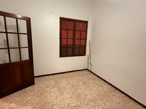 Depto Tipo Casa 2 ambientes con 1 baño