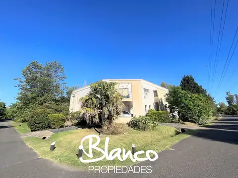 Casa  en Venta en Las Condes, Pilar, G.B.A. Zona Norte