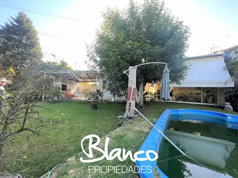 Casa 7 ambientes con 5 baños