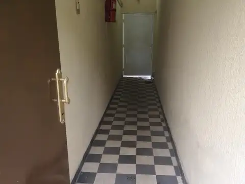 ALQUILER TIPO CASA 3AMB CON PATIO, L. DEL MIRADOR, NAON AL 600