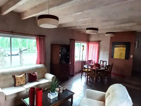 Casa en Venta en Mendoza, USD 218.500