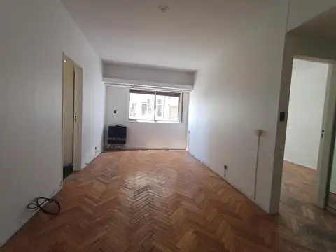 Venta - 2 Ambientes - Luminoso -  Excelente Ubicación - Caballito