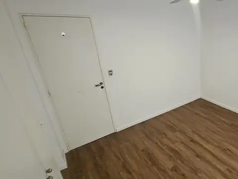 Luminoso 2 ambientes con balcón al frente - Zona UCES