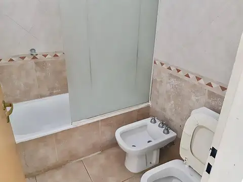 Departamento 4 ambientes con 1 baño