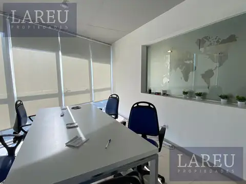 Oficina 3 ambientes con 1 baño