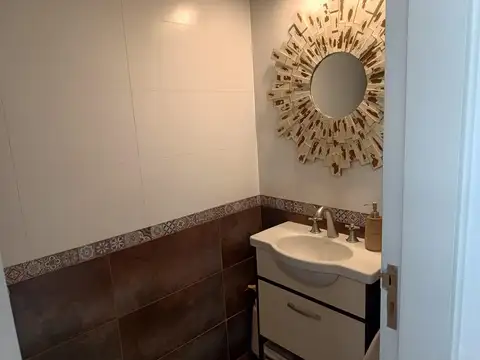 Casa en Venta al Este