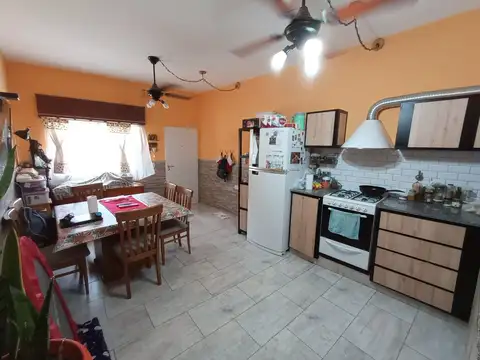 Depto Tipo Casa en Venta en Villa Luzuriaga, USD 85.000