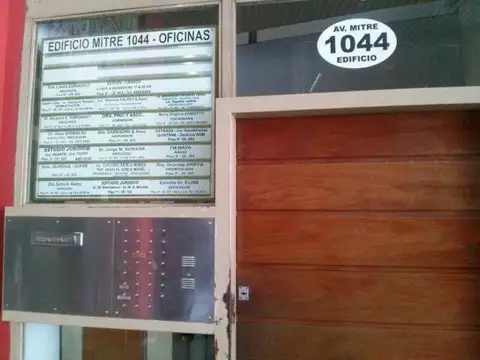 Av. Ricardo Balbin