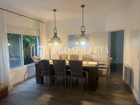 Casa 5 ambientes con 5 baños