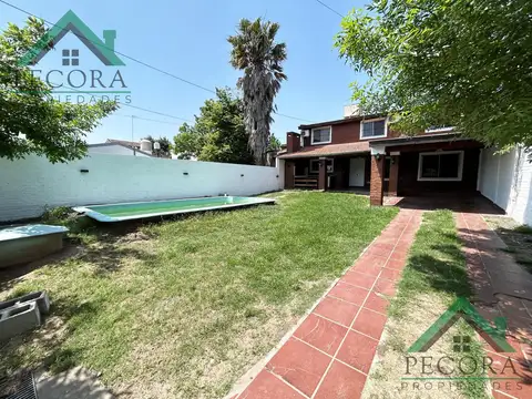 Casa en Venta en Centro, USD 162.000