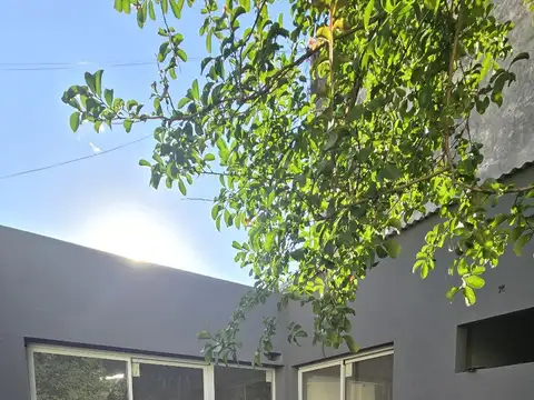 Depto Tipo Casa en Venta de 3 dormitorios