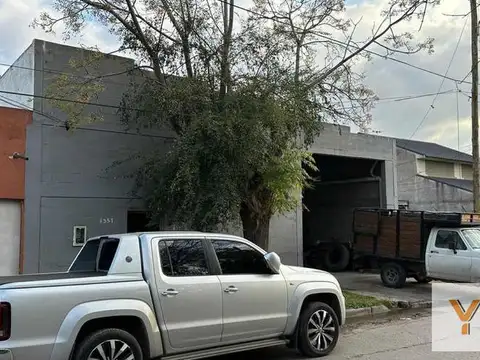 Galpón en venta - 360mts2 - Berazategui
