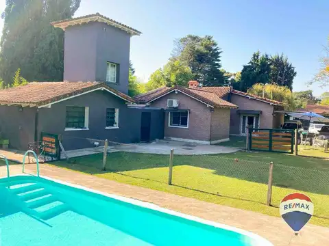 CASA 5 AMBIENTES EN VENTA EN EL TRÉBOL CON PILETA