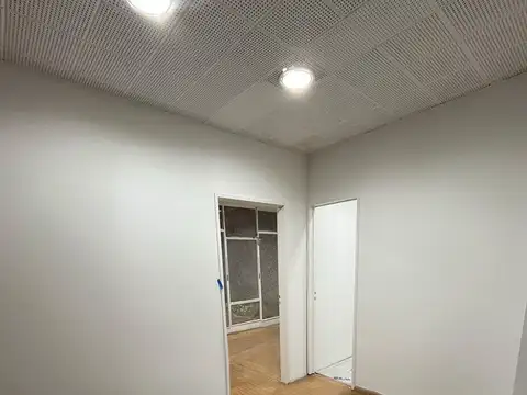 Azcuénaga 1000, Piso P.B.