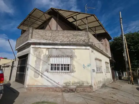 Cap. de Fragata Moyano y Necochea