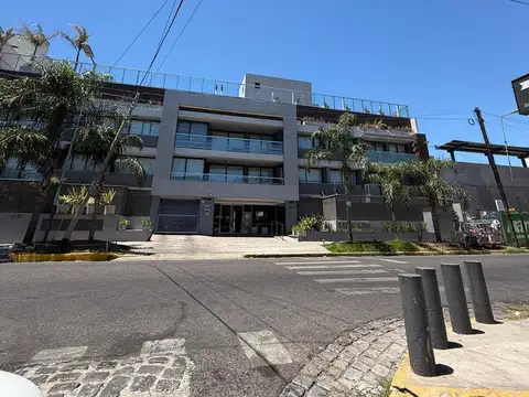 Av. Meeks  al 600