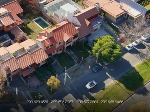 Terreno - Venta - Argentina, Neuquén - San juan 1040