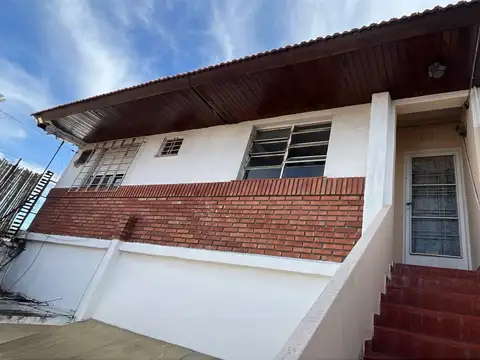 Leandro N. Alem 2100, Piso PA