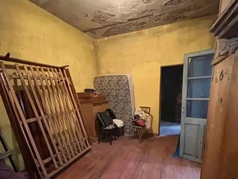 Depto Tipo Casa en Venta 80 años