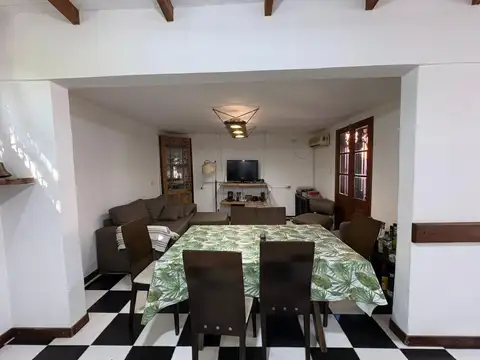 Depto Tipo Casa en Venta en Bella Vista, USD 139.000