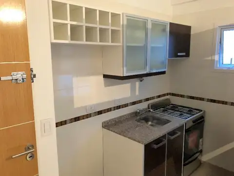 Depto Tipo Casa en Venta de 2 ambientes