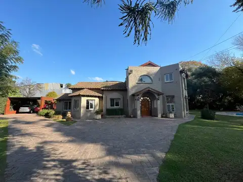 Casa - Venta - Argentina, Ezeiza - Ramos Mejia 547