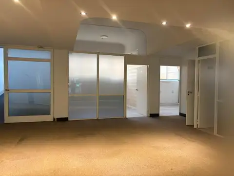 Local en Alquiler en Centro, USD 2.000