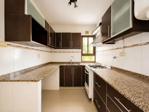 Departamento en Venta en Pompeya, USD 90.000