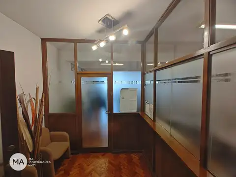 Oficina en Alquiler en Centro, $ 1.500.000