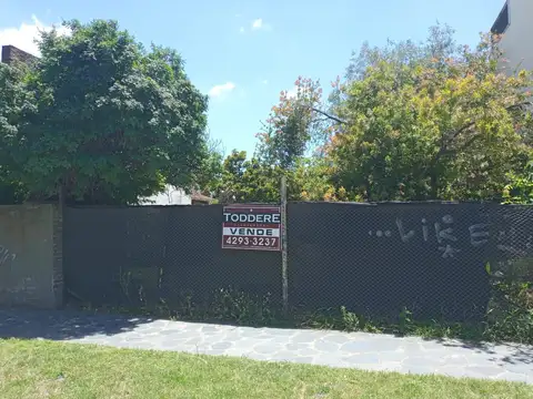EXCELENTE LOTE SOBRE AVENIDA EN ADROGUE