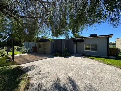 Casa en Barrio Cerrado Estancia Smithfield