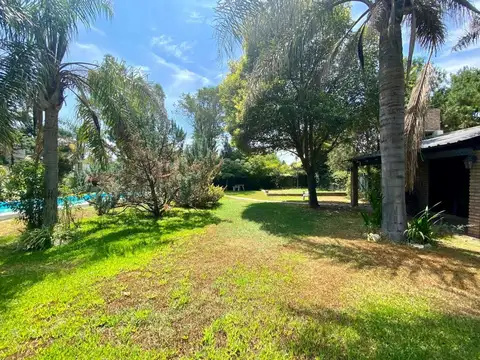 TERRENO QUINCHO BAÑO Y PILETA VENTA PUEBLO ESTHER