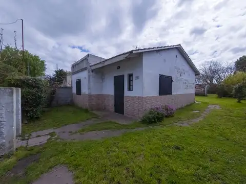 OPORTUNIDAD - CASA DE 3 AMBIENTES APTA CREDITO