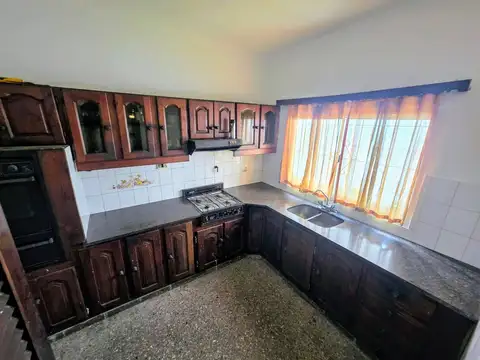 CASA EN VENTA EN LAVALLOL CENTRO