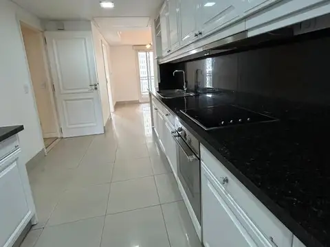 Departamento 4 ambientes con 3 baños