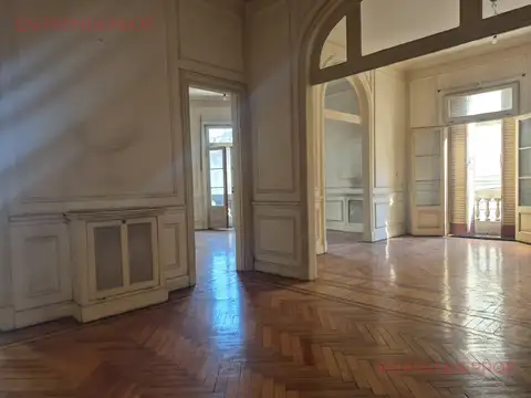 Semipiso al frente