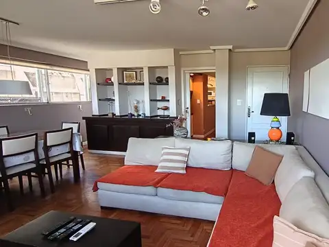 Departamento 5 ambientes con 2 baños