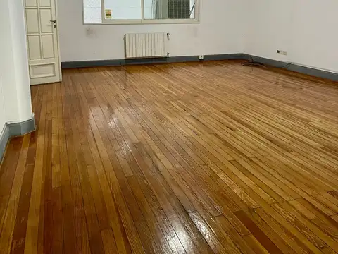 Venta 2 ambientes en Congreso. 78 m2