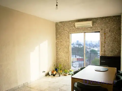 Venta de Departamento 3 ambientes en Wilde.